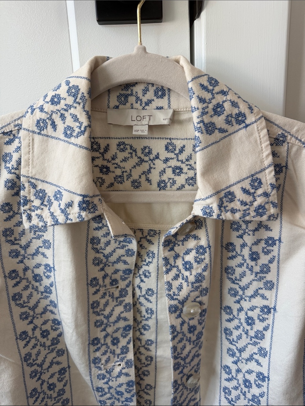 Loft Jacket - Picture 2 of 2